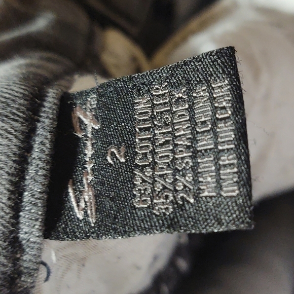 Seven7 Grey Wash Skinny Jeans with Embroidered Pockets Sz 2 - Picture 5 of 10